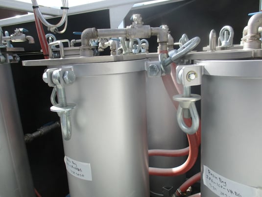 Fluid Chillers #HE300000-SPEC-SYMER, 460 V., fully operational, 22k Hours, 2016 - Image 7