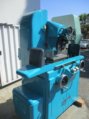 6" x 18" Thompson #F, hydraulic surface grinder with Walker 6" x 18" Magnetic chuck - Image 4