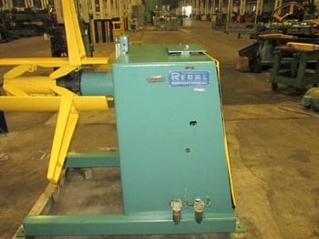 6000 lb. Regal #18SPR-ACB, Uncoiler / Payoff, 3 arms, 18" ID, 60" outside dimensions, 24" width, 29" leaf - Image 3