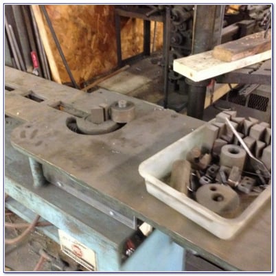 3/16" Lubow #WBR3, Wire Bender, single stop, air operated, tooling, foot pedal - Image 2