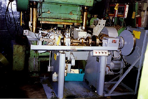 Baird #RW1, 4-slide Wire Forming Machine, 3/32" wire diameter, 1-1/2 strip, 8-1/2" feed, 300 SPM, Bijur Lube - Image 1