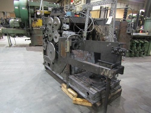 No. W13A Torin, Spring Maker, Eccentric Cut-Off, .313" wire, 4.625 coil outside dimension, 82 SPM, Double - Image 4