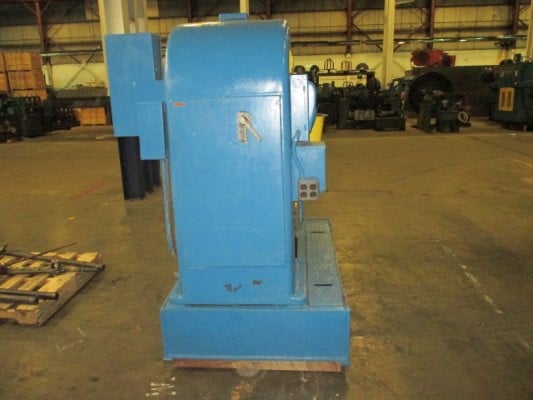 Gardner #2V-1818, Vertical Spindle Spring Grinder, 18" grinding wheel, 34" rotary table - Image 2