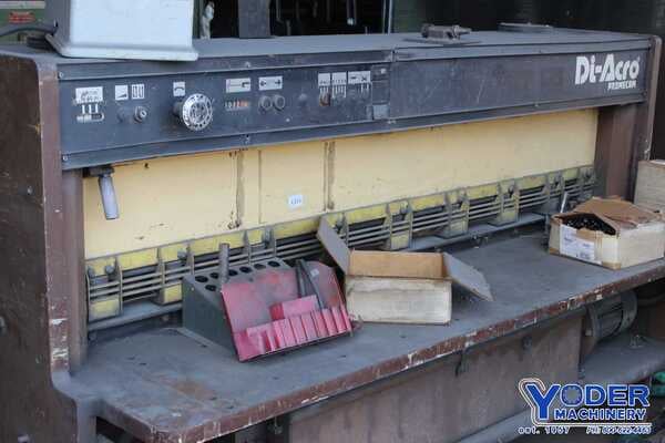 10 gauge x 6' DiAcro #GTH-420, hydraulic power squaring shear, 30" front operated power back gauge, 7.5 HP - Image 1
