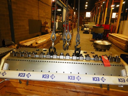 52" EDI #52U/F-R75, dual entry sheet die, with restrictor bar, poly side control, 2008 - Image 2