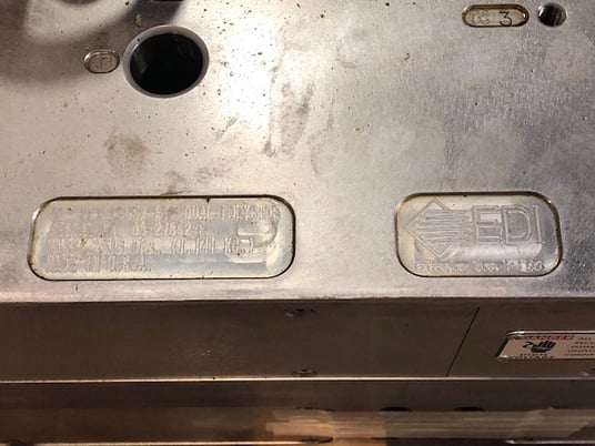 52" EDI #52U/F-R75, dual entry sheet die, with restrictor bar, poly side control, 2008 - Image 10