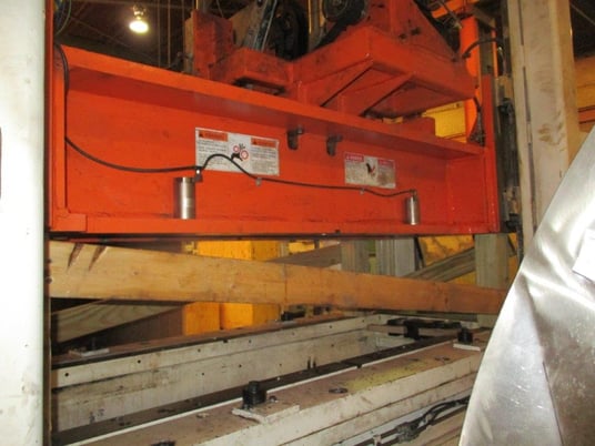 30 Ton, Brown #T354V, inline vertical trim press, 13.5" stroke, 20" x 61" platen, 145 SPM - Image 5