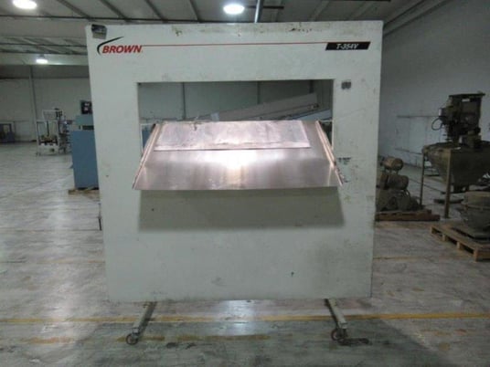 30 Ton, Brown #T354V, inline vertical trim press, 13.5" stroke, 20" x 61" platen, 145 SPM - Image 7
