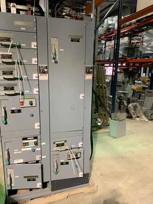 Square D, TMD2, 3 section 800 amp horiz, 300 amp vert, + 1 section 800 horiz 600 vert, 600 V., 60 Hz - Image 1