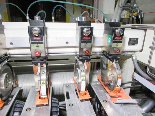 750 HP 1788 RPM Allen-Bradley, Frame 32CG5012Z, AC motor,vari-speed - Image 3