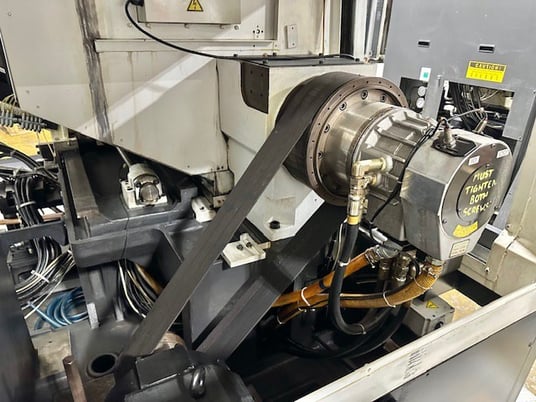 Okuma #Genos-L400, 20.4" swing, 10" chuck, 2.6" bar, 15.3" diameter, 19.6" length, OSP-P300L-R, chip - Image 2