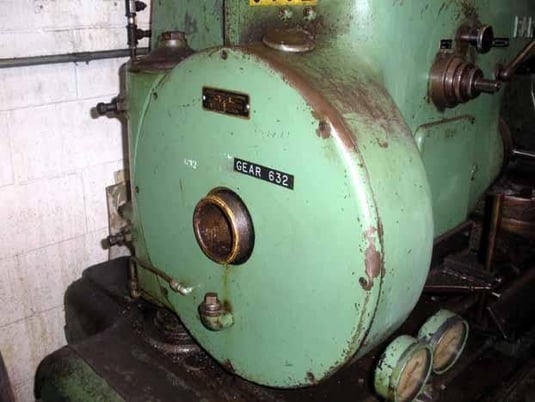 Barber-Colman #14-15, gear hobber, single thread index, integral hydralics, 1949 - Image 5