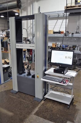 22500 lbf. (100kn) Frank Bacon #FB-100EM, 2 ball screw dual space tension & compression test system, floor - Image 3