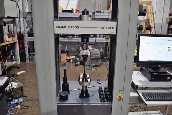22500 lbf. (100kn) Frank Bacon #FB-100EM, 2 ball screw dual space tension & compression test system, floor - Image 5