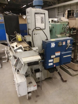 8" x 18" Brown & Sharpe #818, Surface Grinder, 7" x 1-1/4" x 1/2" wheel, 2 HP, S/N 523-8186-8208 - Image 9