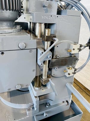 3" Eisele #VMS-II-PV, cold circular saw, automatic feed, 9.44" blade diameter, 1998 - Image 10