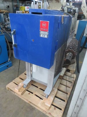 4" Scheer #SGS-50-EL, strand pelletizer, sound enclosed chamber, serial #10040017,2013 - Image 2