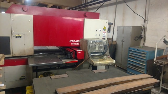 200 Ton, Nisshinbo #HTP-650, 19 station, 1 automatic index, 49.6" x 25.6" workpiece size, 1997 - Image 1