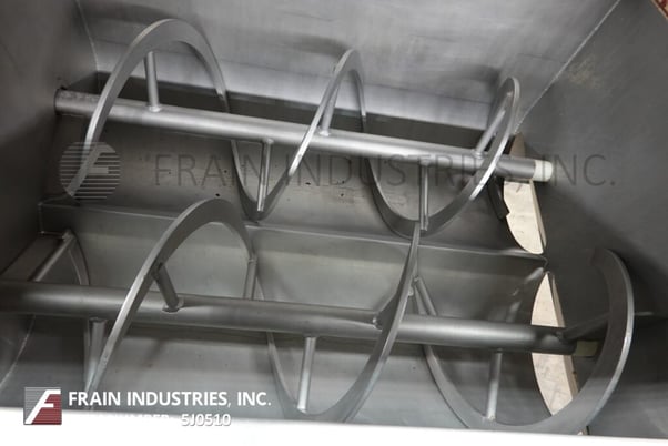 Amfec American Food Equip #510, 304 Stainless Steel dual trough vacuum ribbon mixer, mounted on 4 Stainless - Image 2