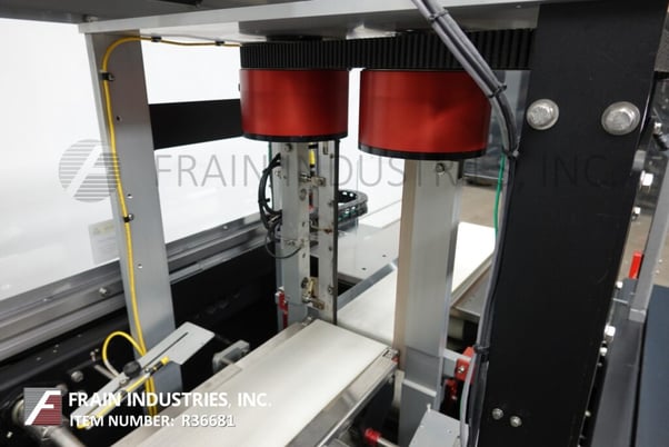 Arpac #XRV15, servo driven horizontal flow thru shrink wrapper, 0-90 linear feet per minute, control panel - Image 2
