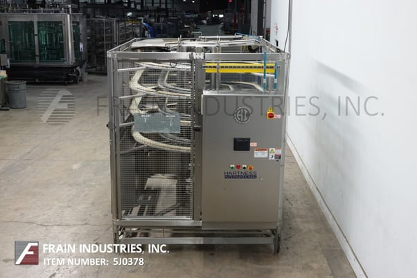 Hartness #6400, dynac pressureless accumul, with 4" wide table top conveyors with a 42" infeed and discharge - Image 3