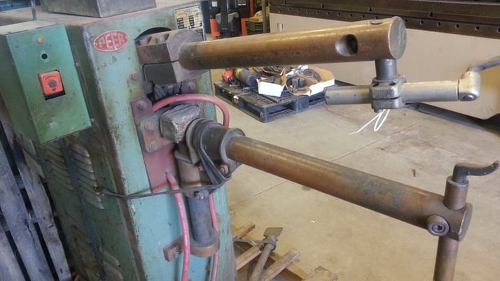 50 KVA Peer #FR-450, Spot Welder, 24" throat - Image 3