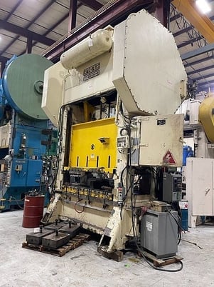 400 Ton, Bliss #SC2-400-84-48, 12" stroke, 30.5" Shut Height, 10" adj., 30 SPM, 84" x 48" bed, air clutch & - Image 2