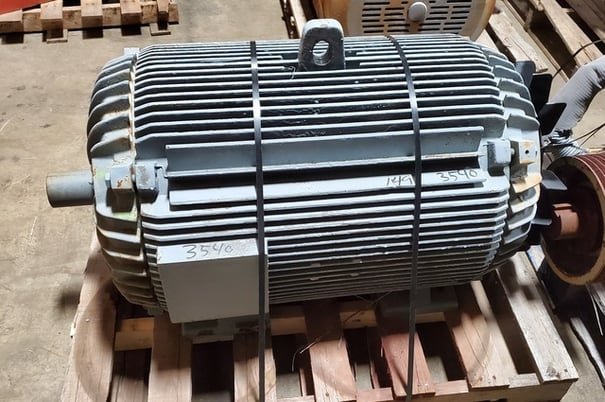 139 HP 3540 RPM Electric Motor, custom made - Image 2