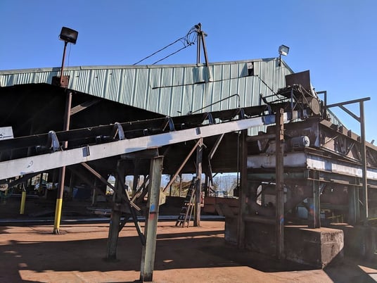 Rotex #72, Vibrating Shaker Screens with Hopper and Conveyor, Carbon Steel, single deck, 40 chip units/hour - Image 4