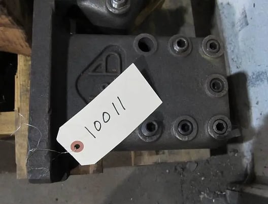 Long turret type tool holder, Webster & Bennett B2X - Image 1