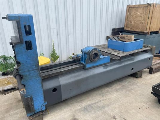 Giddings & Lewis H Series, tailstock, 84" vertical travel - Image 1