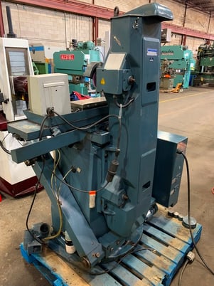 6" x 18" Jones & Shipman #540P, precision hydraulic surface grinder, electromagnetic chuck, power rapid - Image 4