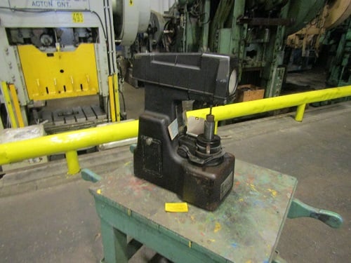 Rockwell hardness tester - Image 4