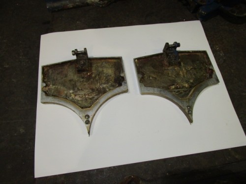 Bronze End Guides for a 3 Roll Mill, 12" diameter, 12" top, 11.5" top to point, Replaceable tip - Image 3