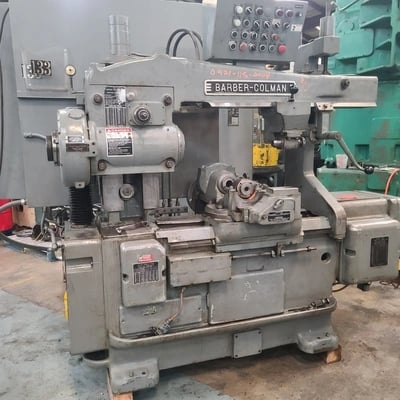 Barber-Colman #16-16 Multicycle, horizontal hobbing machine w/differential, dwell, excellent - Image 3