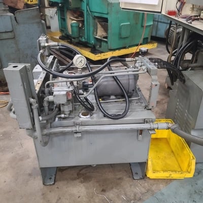 Barber-Colman #16-16 Multicycle, horizontal hobbing machine w/differential, dwell, excellent - Image 9