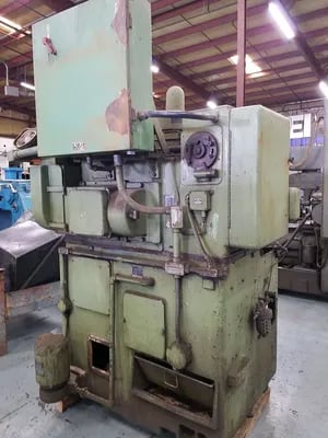 Fellows #4GS, gear shaper, 1" riser, 6" dia., 2" stroke, 3" spdl, cutter adaptor, change gears - Image 3