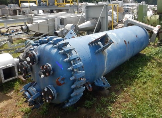 600 gallon Tycon, glass lined receiver, 36" dia. x 11' straight side, 50 psi/FV @ 450&deg;F - Image 1