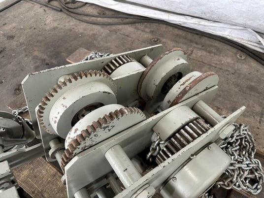4 Ton, Budgit Under Hung Chain Hoist, hand chain control, 480 lb. hoist, S/N LG-4306 - Image 3