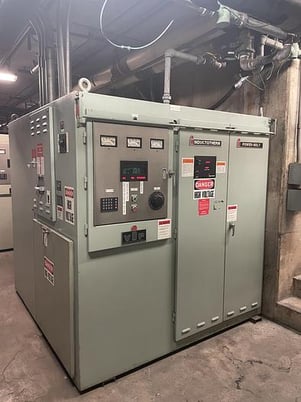 350 KW Inductotherm #VIP-Power-Melt-350-6CR power supply, 70 Hz, Melt Manager, 2001 - Image 1