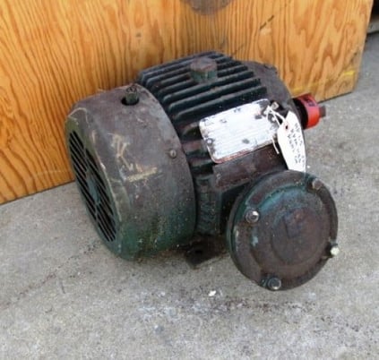 1.5 HP 1155 RPM Reliance, Frame 182T, type P, 5/2.5 amps, continuous duty, 230/460 V . - Image 2