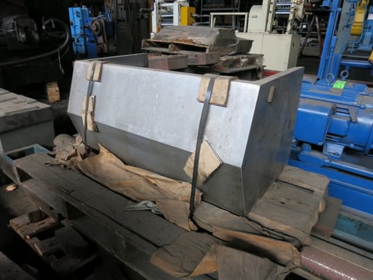 Floating weight for Farrel F270 mixer, rebuilt - Image 1