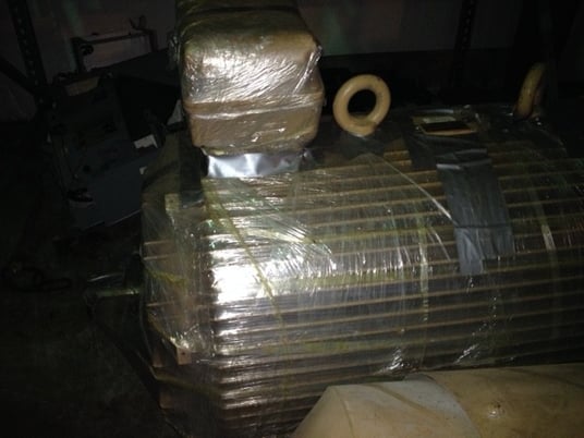 350 HP 1800 RPM Toshiba, Frame 355LL, TEFC, 4160 Volts, recond. - Image 3