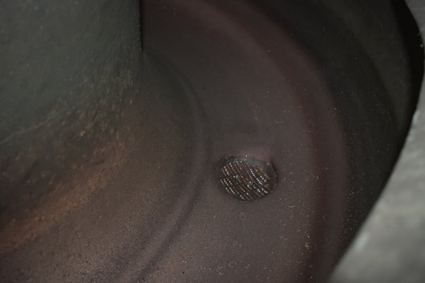 Vibetech #VT5524/F, 10 cu.ft. vibratory deburring machine - Image 6