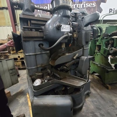 Fellows #6A, vertical gear shaper with special tilting table, 0-15 degree, 3" stroke, 3" hole in table - Image 2