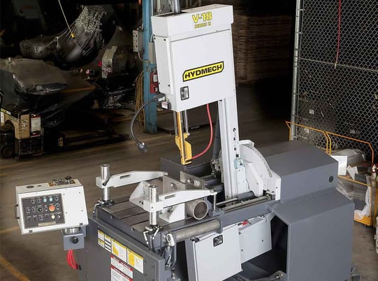 31" x 18" Hyd-Mech #V-18, vertical band saw, 1-1/4" x 16'11" band, 7.5 HP, coolant system - Image 1