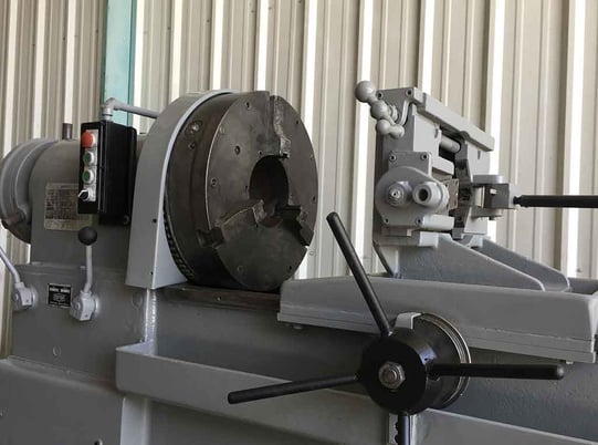 1" -6" Oster #716, threader, 20" swing, 18" centers, 7-1/2" spindle bore, 5 HP, 1"-4" screw capacity - Image 4