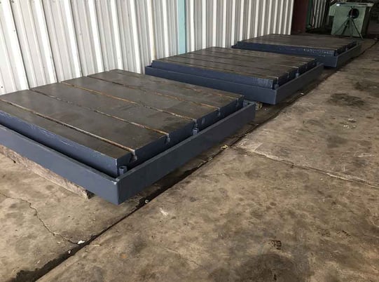 Work Table, 60 x 60 t-slot table - Image 3