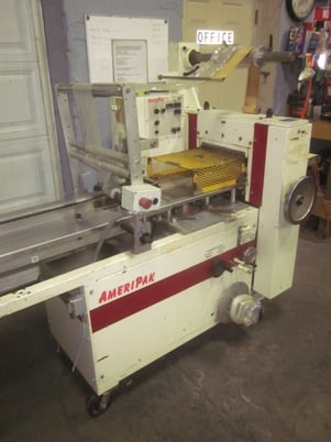 Ameripak #S60, horizontal flow wrapper, 90 PPM, adjust feed box, heaters, on casters - Image 5