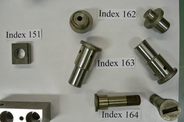 Baldwin Defiance Model 20, Replacement Part: 162 Stud for Block, 3800004-1 - Image 1